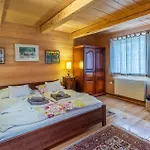Dom wakacyjny Cozy In With House A Panoramic View Mrkopalj
