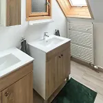 Cozy In With House A Panoramic View * 므르코팔리
