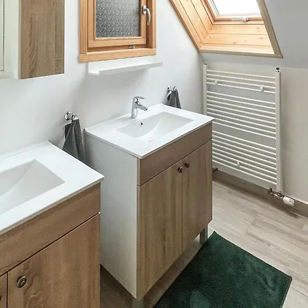 Stunning In With Jacuzzi * Mrkopalj