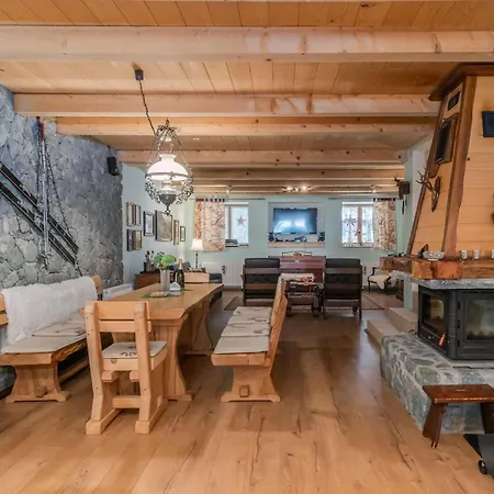 Stunning In With Jacuzzi Holiday home *